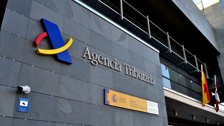 Modificaciones fiscales aprobadas por el Gobierno en Impuesto sobre Sociedades y otros impuestos Modificaciones fiscales aprobadas por el Gobierno en Impuesto sobre Sociedades y otros impuestos